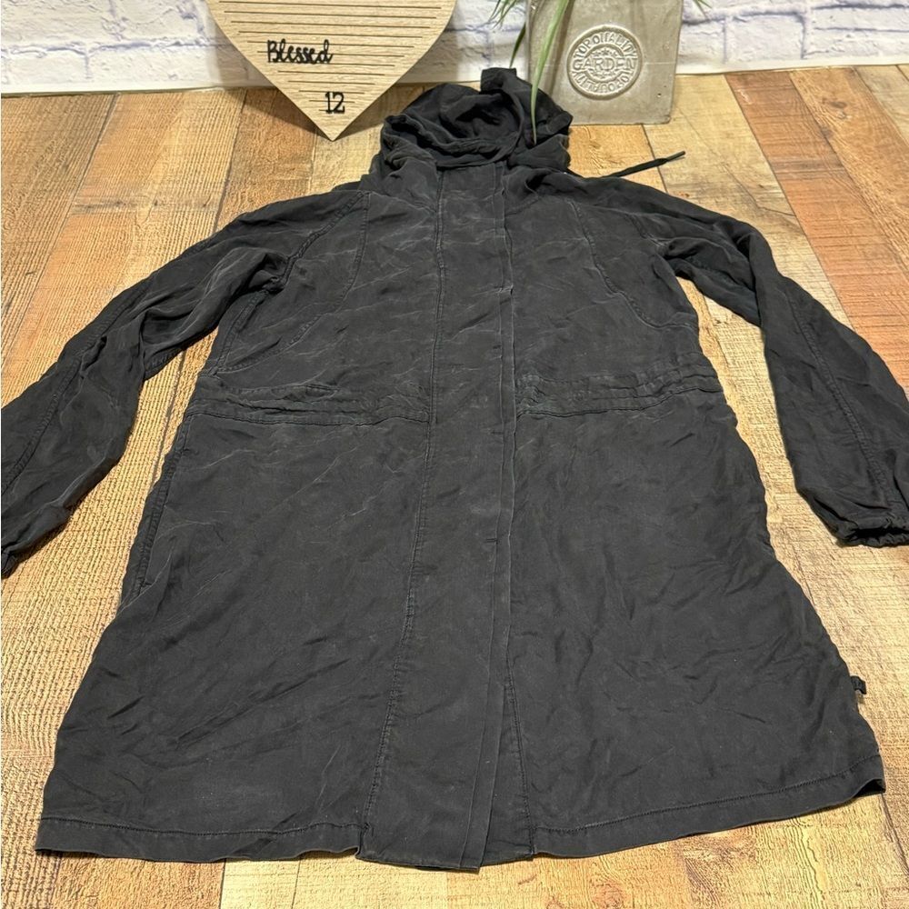 Lululemon City Stroll Jacket
Black